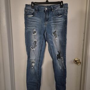 Refuge Light Blue Distressed Skinny Jeans